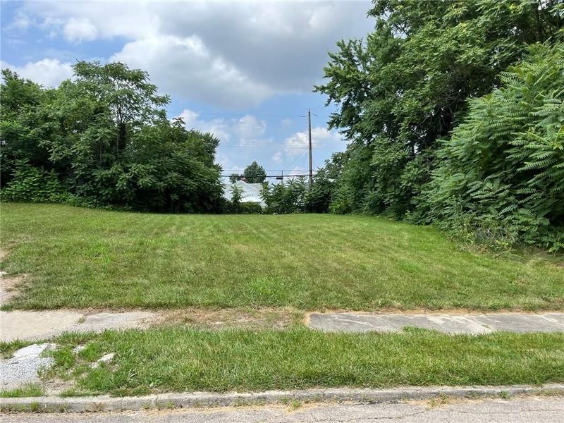 41-43 Camden Avenue, Harrison Township, OH 45424 Photo 2