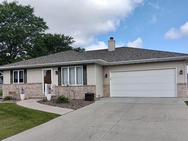 5 Prestige CIRCLE, Fond Du Lac, WI 54935
