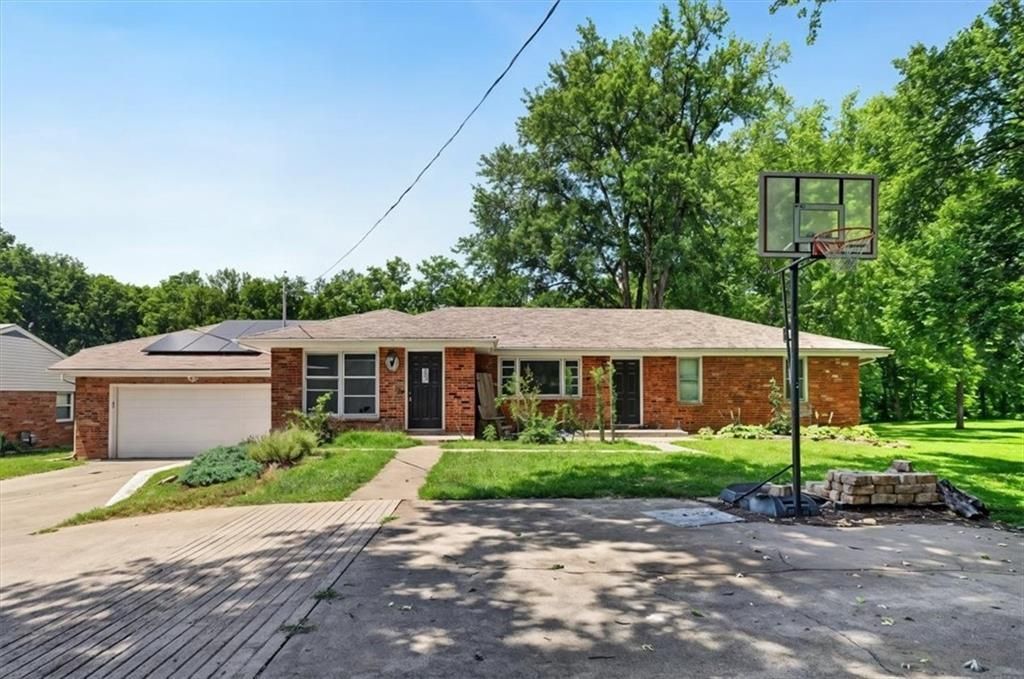 416 N Us 169 Highway, Smithville, MO 64089 Main Photo