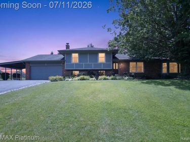 13365 N Territorial Road, Dexter Twp, MI 48137