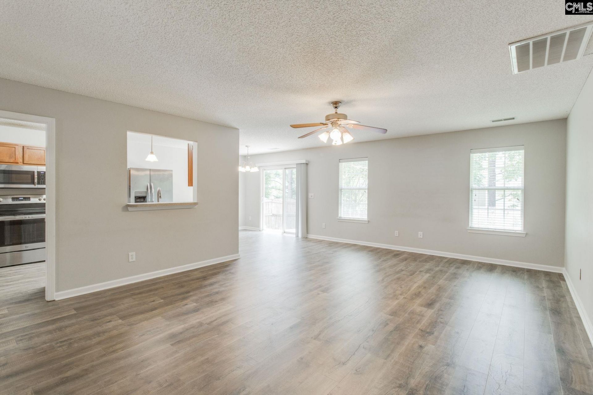 5 Redbrush Court  Photo 5