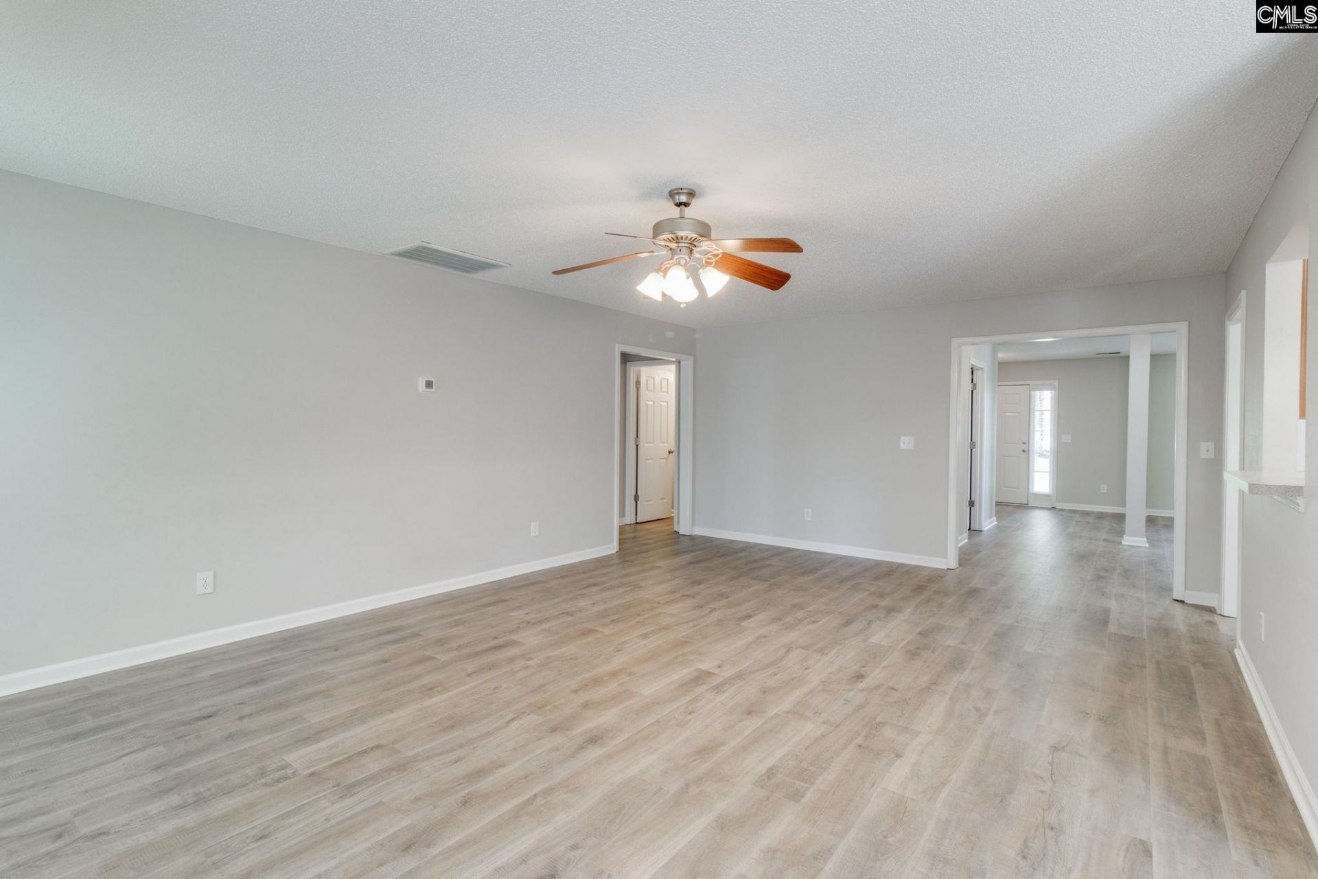 5 Redbrush Court  Photo 9