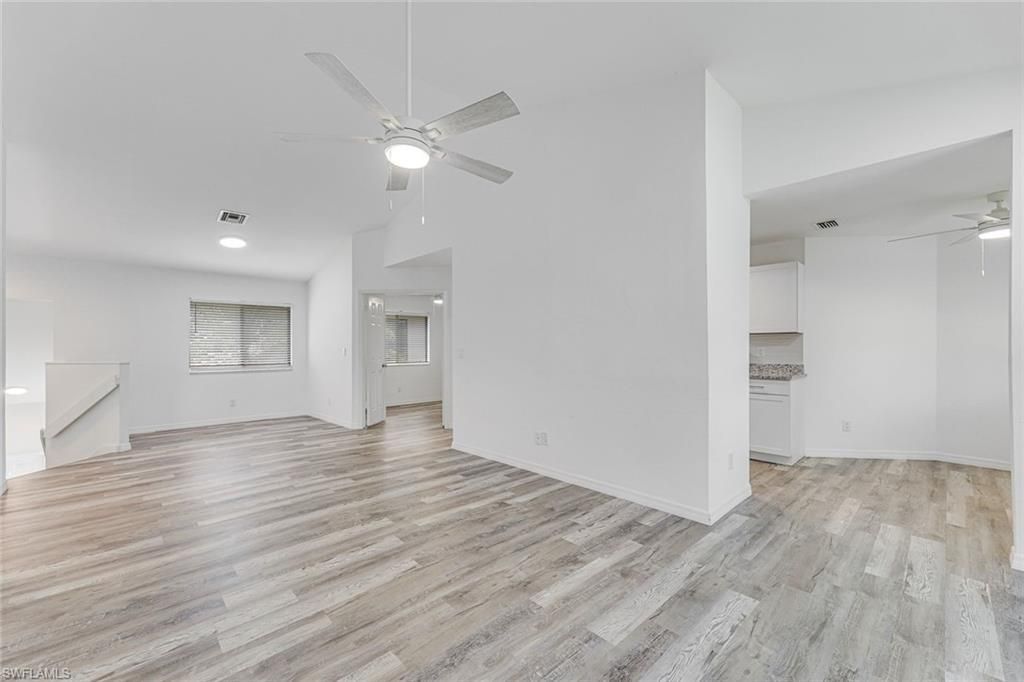 142 Bennington Dr, Unit 8, Naples, FL 34104 Photo