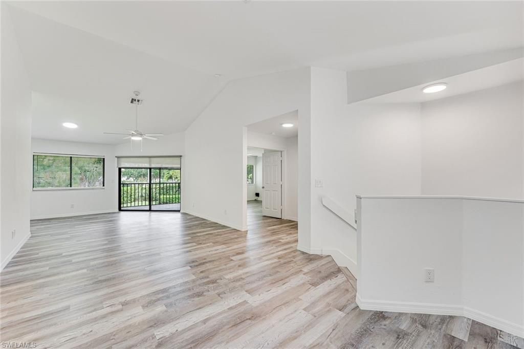 142 Bennington Dr, Unit 8, Naples, FL 34104 Photo