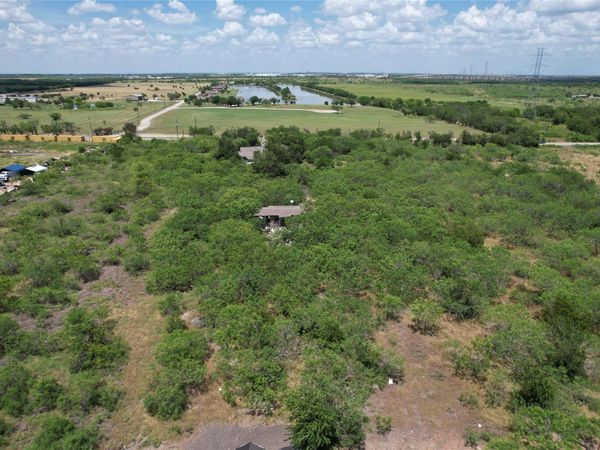 6409 Old Lockhart RD , Buda, TX 78610