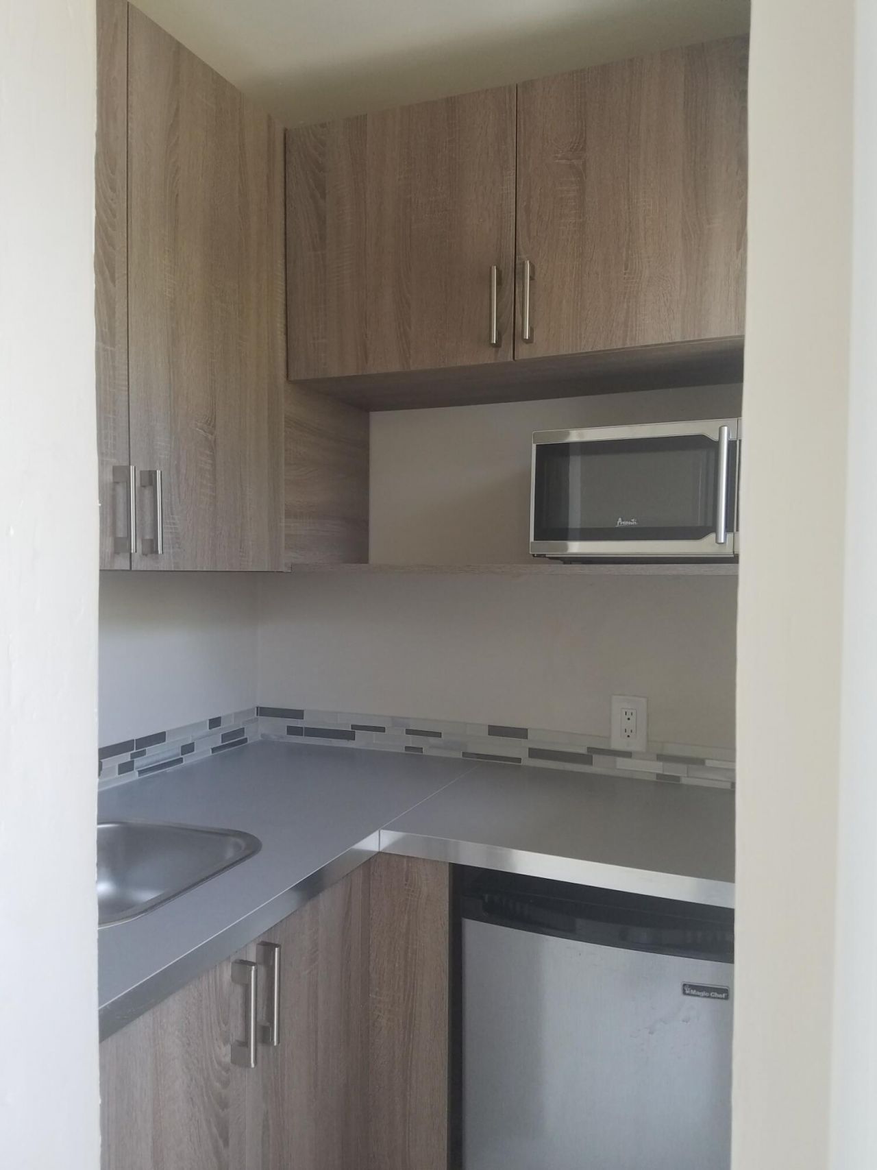 1223 NE 18th Avenue, Unit 5, Fort Lauderdale, FL 33304 Photo