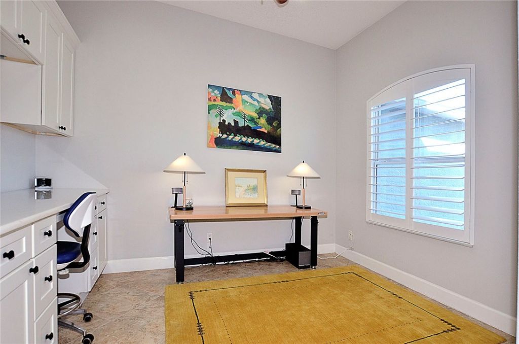 153 37th Drive Sw, Vero Beach, FL 32968 Photo