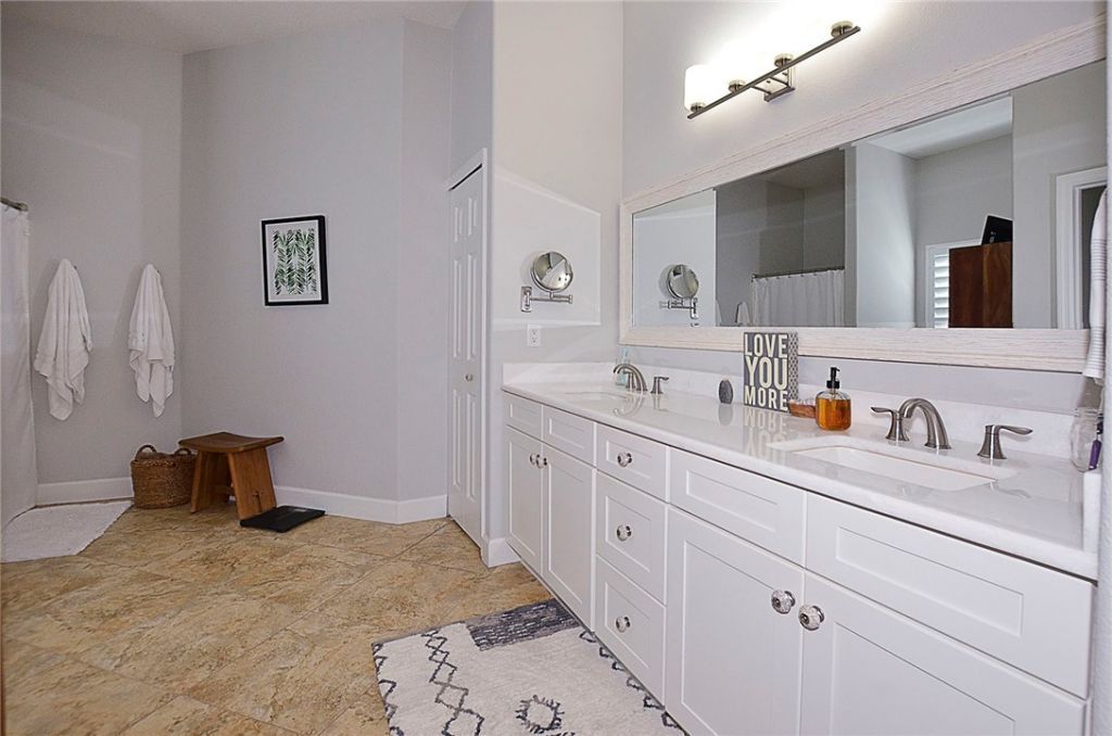 153 37th Drive Sw, Vero Beach, FL 32968 Photo