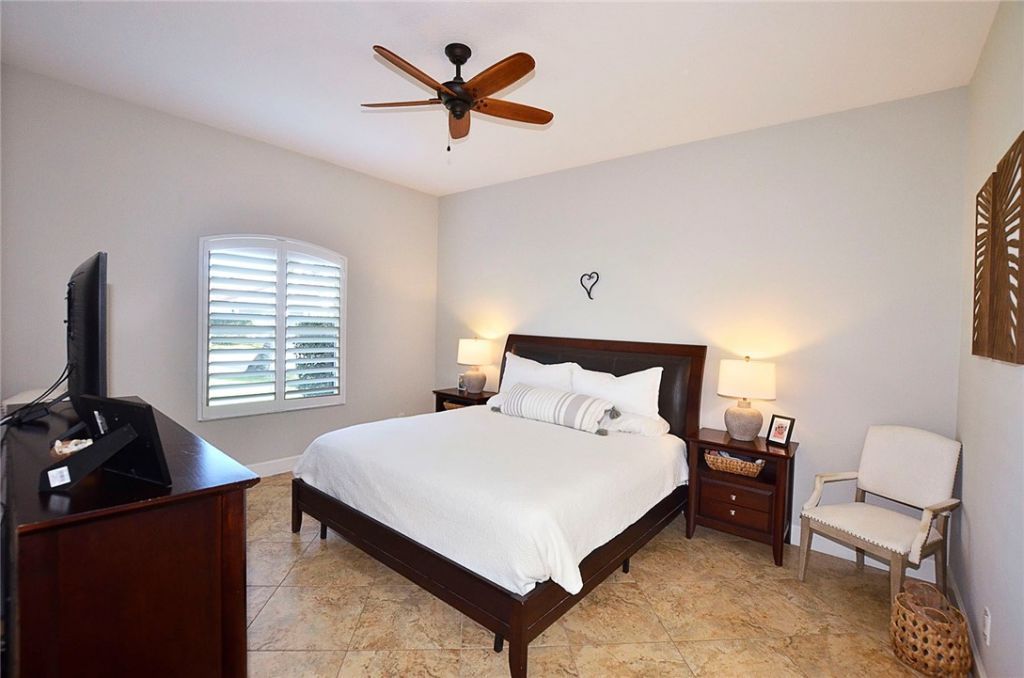 153 37th Drive Sw, Vero Beach, FL 32968 Photo