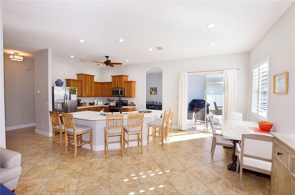 153 37th Drive Sw, Vero Beach, FL 32968 Photo