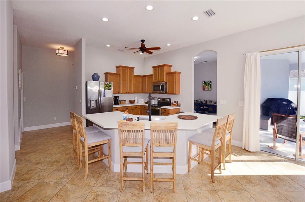 153 37th Drive Sw, Vero Beach, FL 32968 Photo