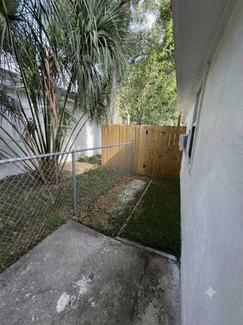 935 17th Avenue S, Saint Petersburg, FL 33705 Photo