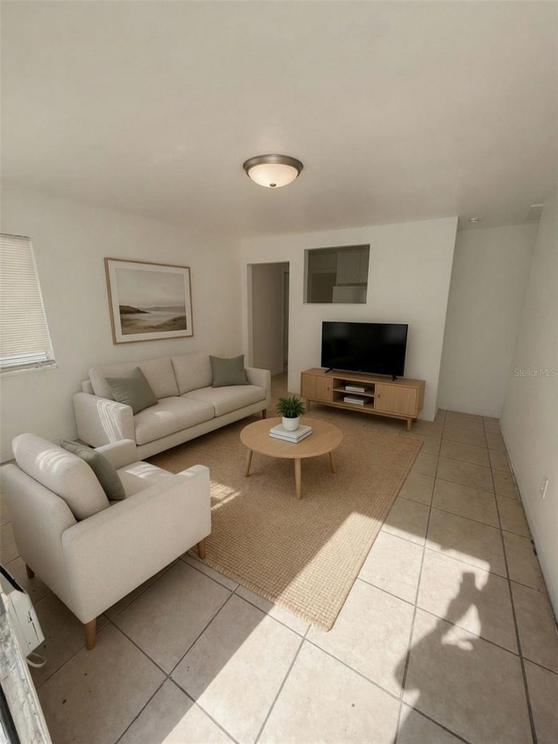 935 17th Avenue S, Saint Petersburg, FL 33705 Photo