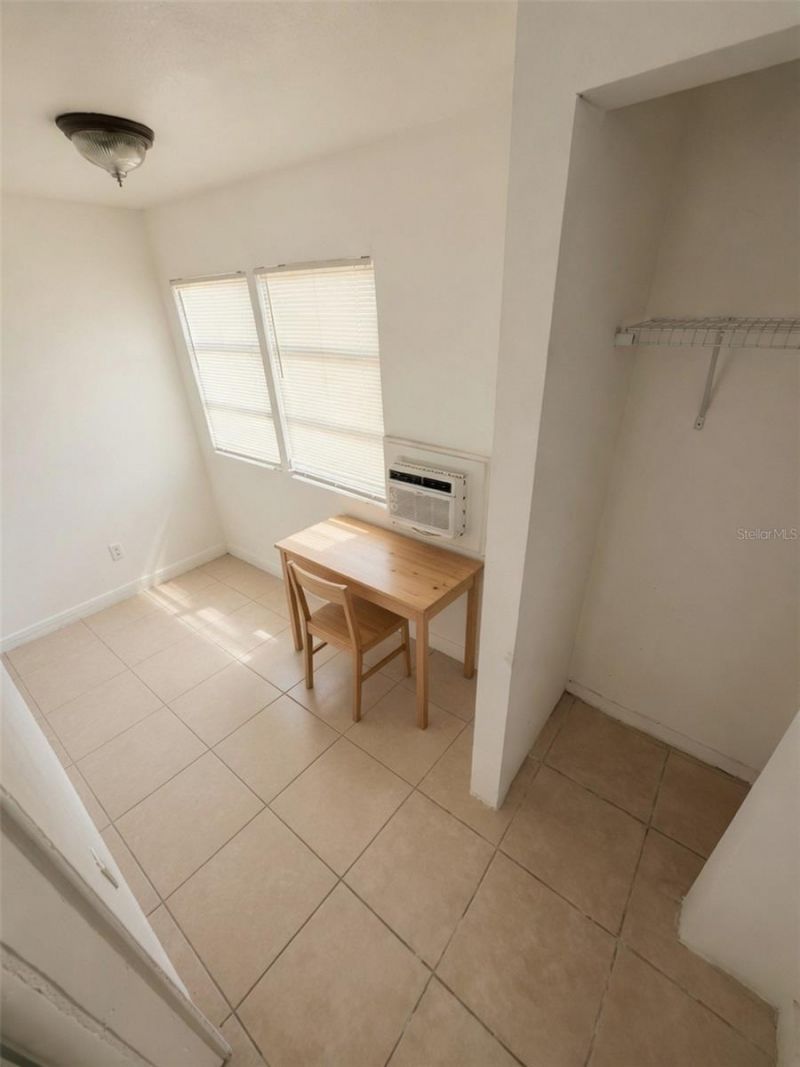 935 17th Avenue S, Saint Petersburg, FL 33705 Photo
