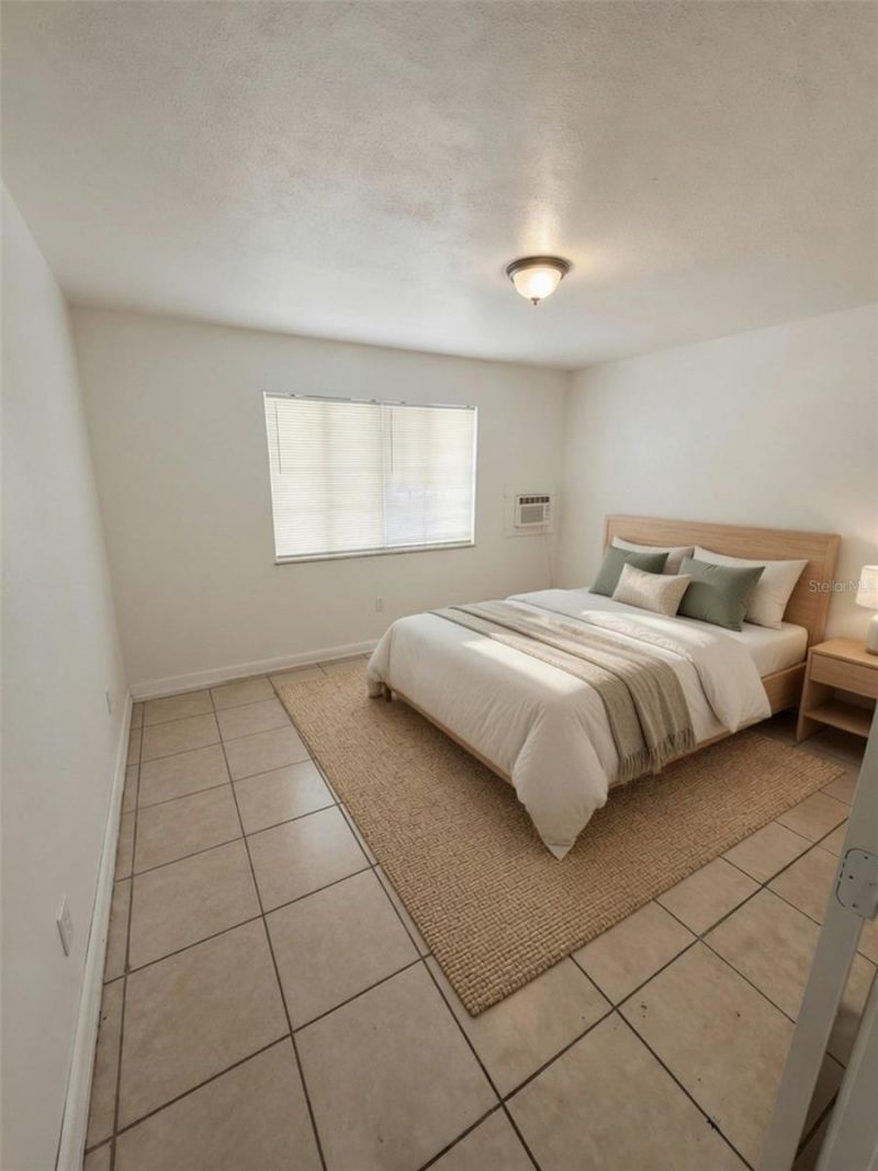 935 17th Avenue S, Saint Petersburg, FL 33705 Photo