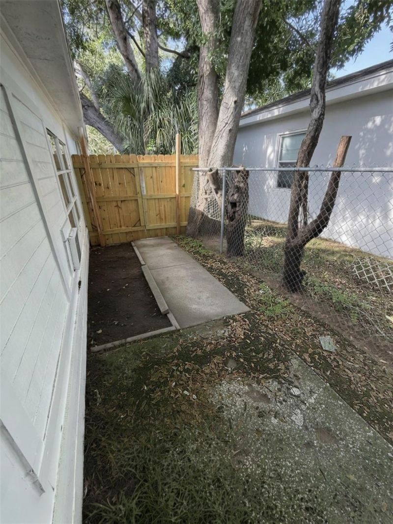 935 17th Avenue S, Saint Petersburg, FL 33705 Photo