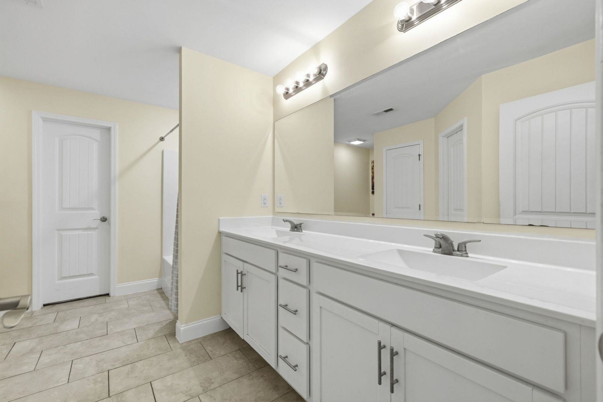 912 Cygnet Dr. Photo 17