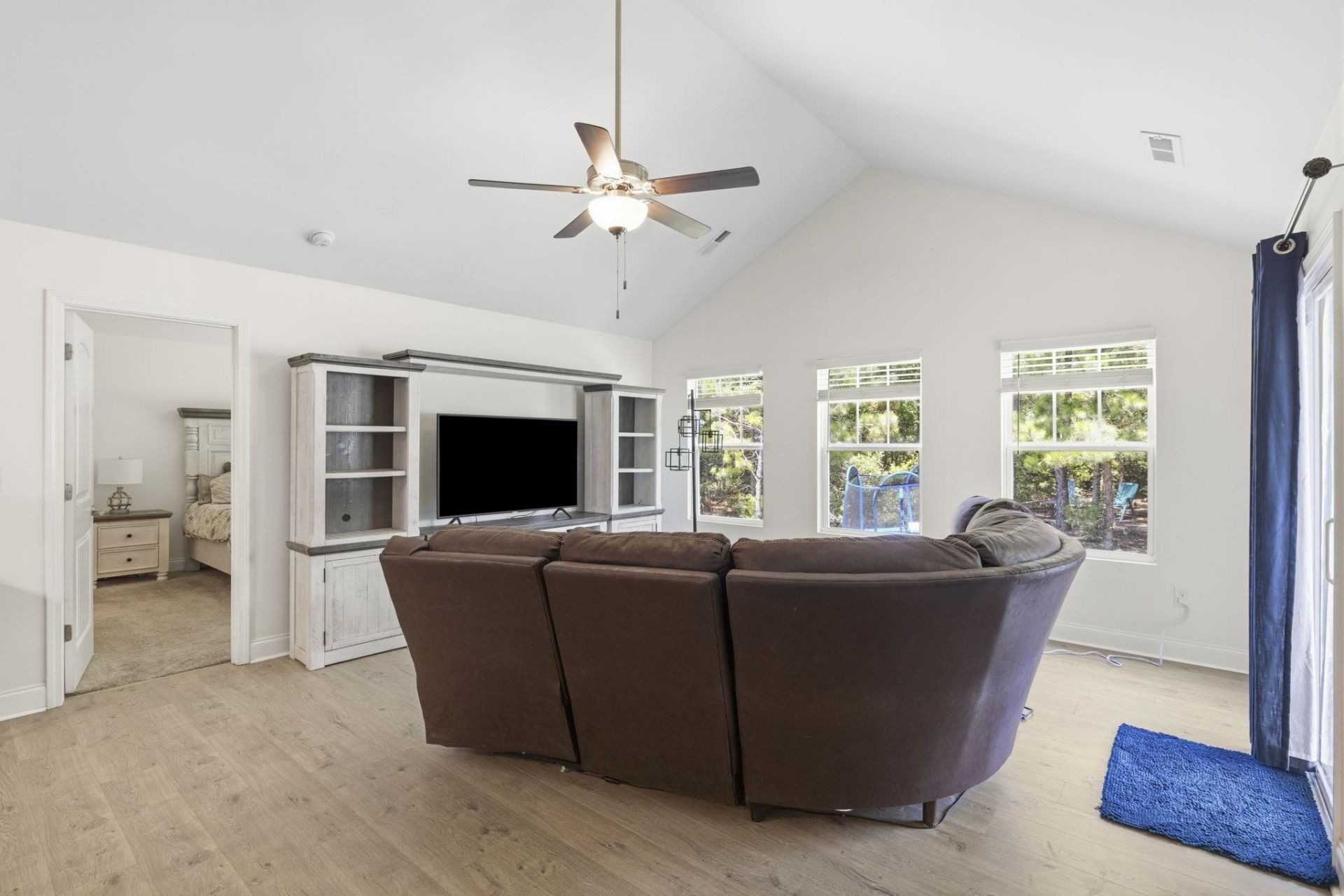 912 Cygnet Dr. Photo 7