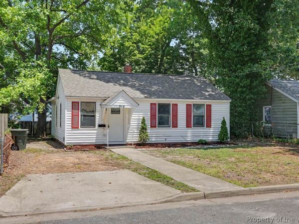 914 Ridgeway Avenue , Hampton, VA 23661