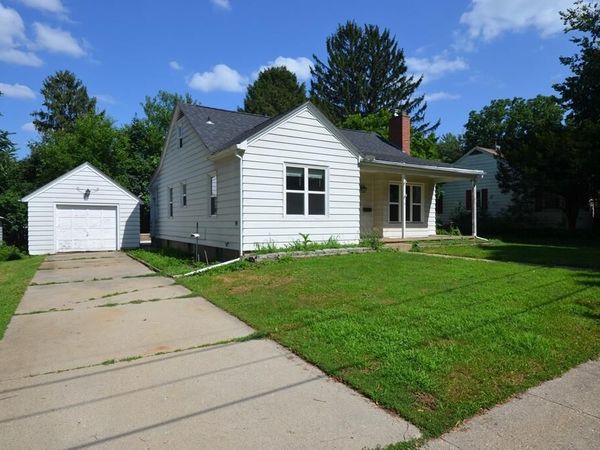 225 N Esterly AVENUE, Unit 532 W. Mai, Whitewater, WI 53190