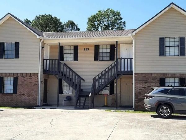 217 8th Street SW, Decatur, AL 35601