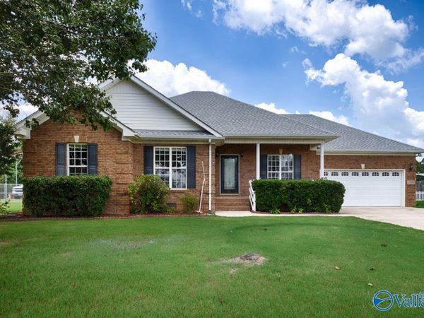 27709 Michael Lane, Toney, AL 35773