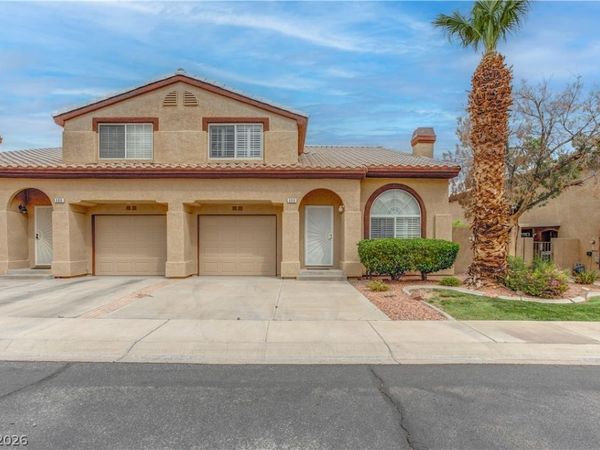 690 Ambling Gait Avenue , Henderson, NV 89015