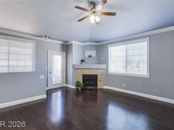 10221 Penrith Ave. Avenue, Unit 202, Las Vegas, NV 89144