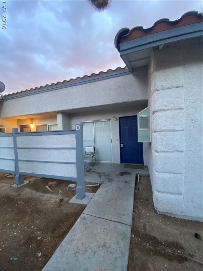 271 N Lamb Boulevard, Unit D, Las Vegas, NV 89110 Main Photo