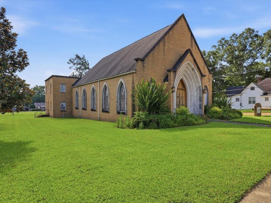 Property Image 4