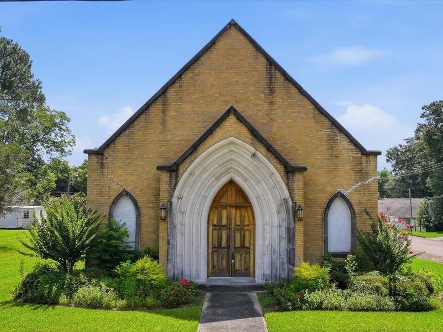 Property Image 100