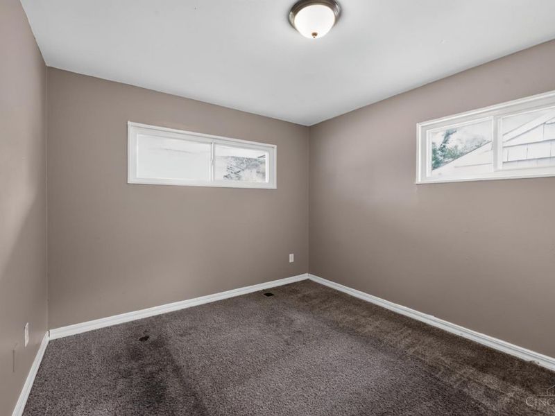 8760 Grenada Drive, Cincinnati, OH 45231 Photo 20