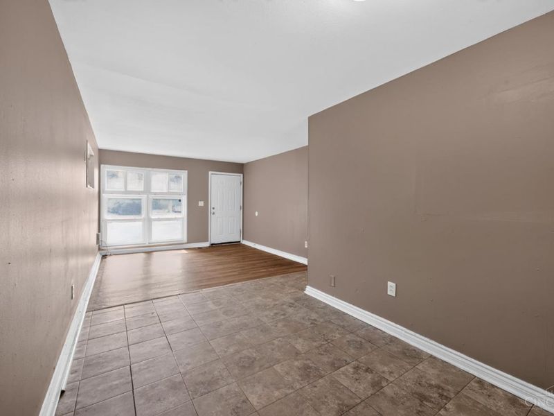 8760 Grenada Drive, Cincinnati, OH 45231 Photo 8