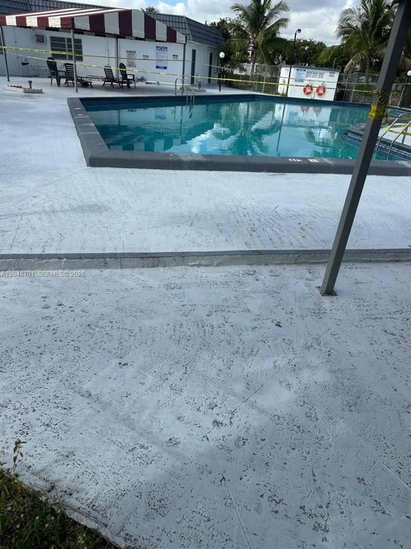 20320 NE 2nd Ave , Unit 27, Miami Gardens, FL 33179 Photo