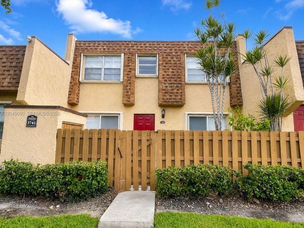 3741 NW 95th Ter, Unit 1502, Sunrise, FL 33351