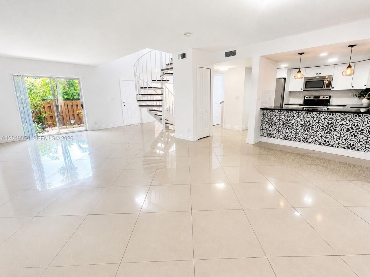 3741 NW 95th Ter , Unit 1502, Sunrise, FL 33351 Photo