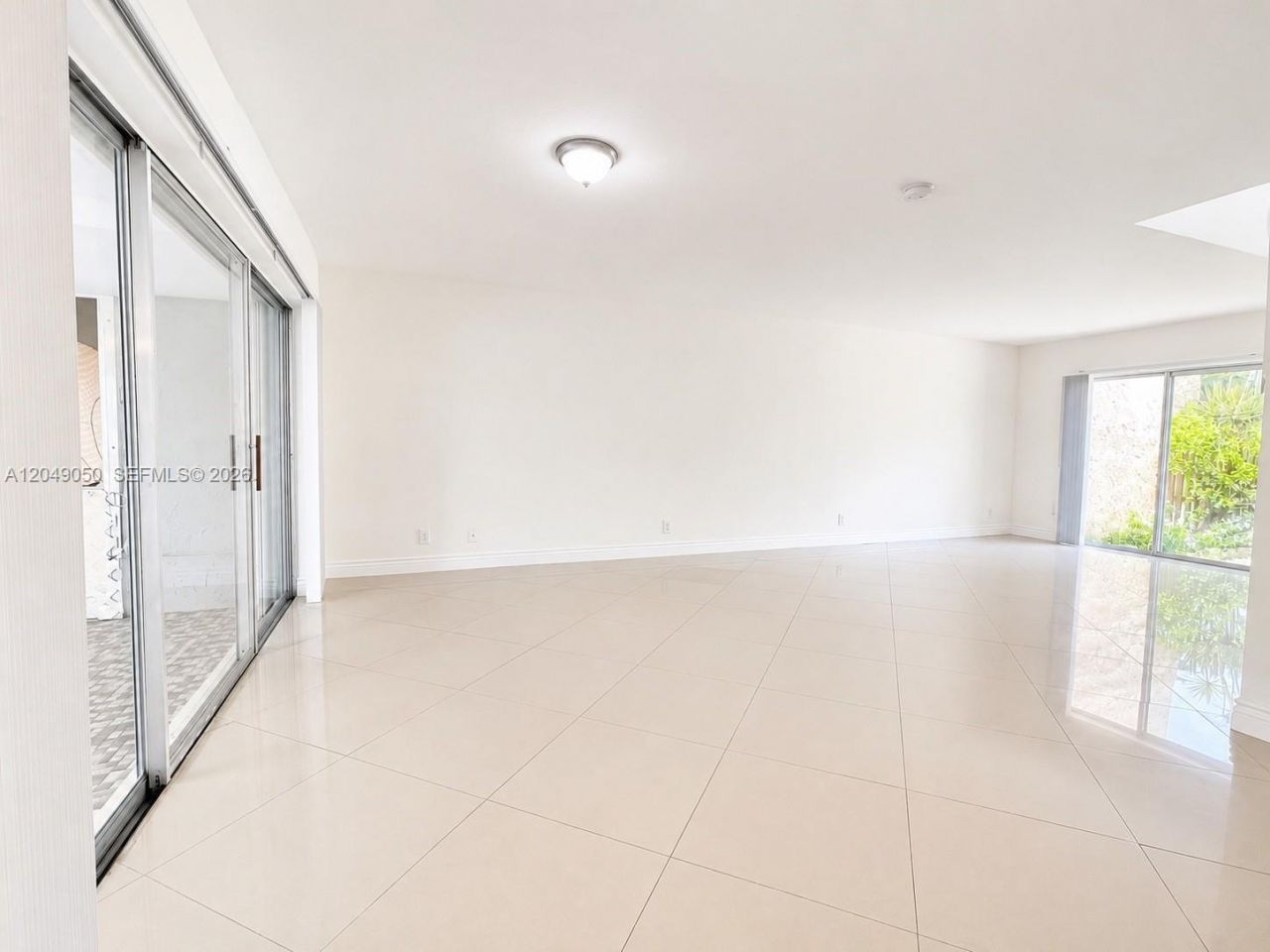 3741 NW 95th Ter , Unit 1502, Sunrise, FL 33351 Photo