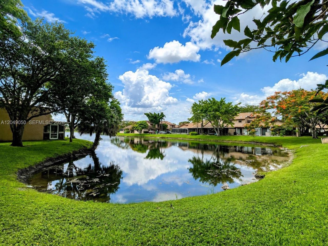 3741 NW 95th Ter, Unit 1502, Sunrise, FL 33351 Photo