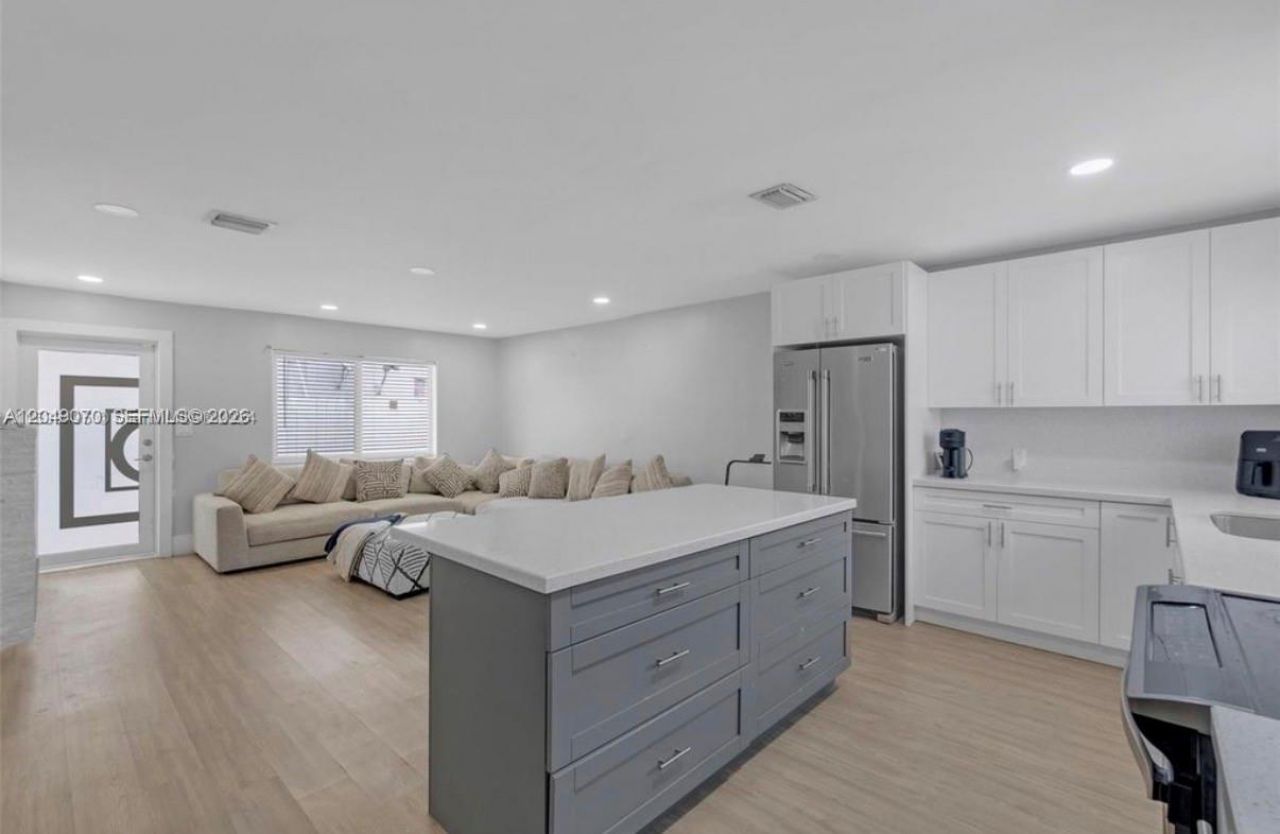 329 W 18th St , Hialeah, FL 33010 Photo