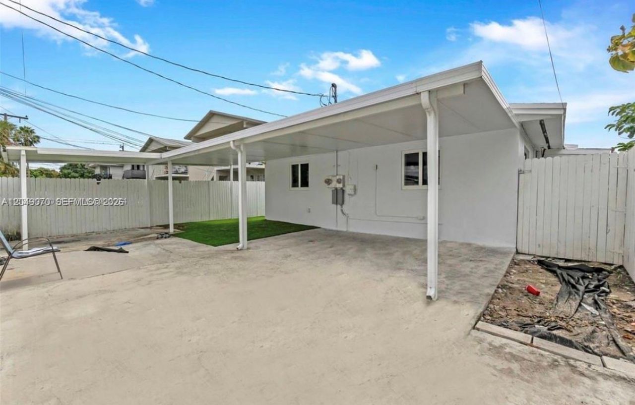 329 W 18th St , Hialeah, FL 33010 Photo
