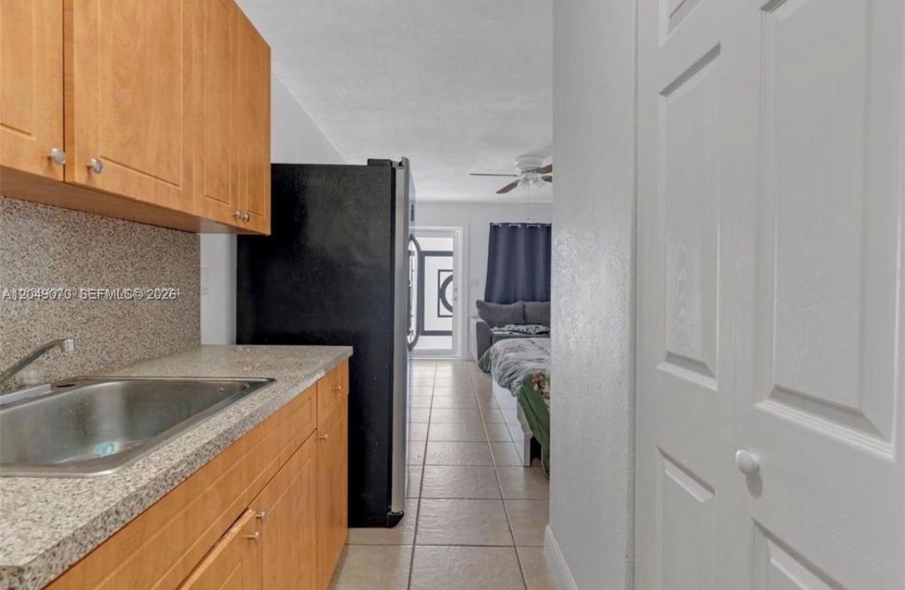 329 W 18th St , Hialeah, FL 33010 Photo