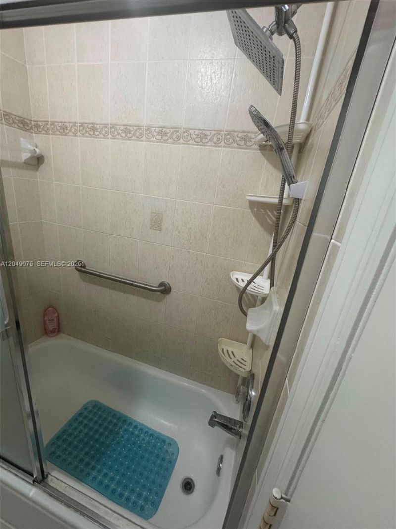 8743 NW 106th Ln , Unit 8743, Hialeah Gardens, FL 33018 Photo