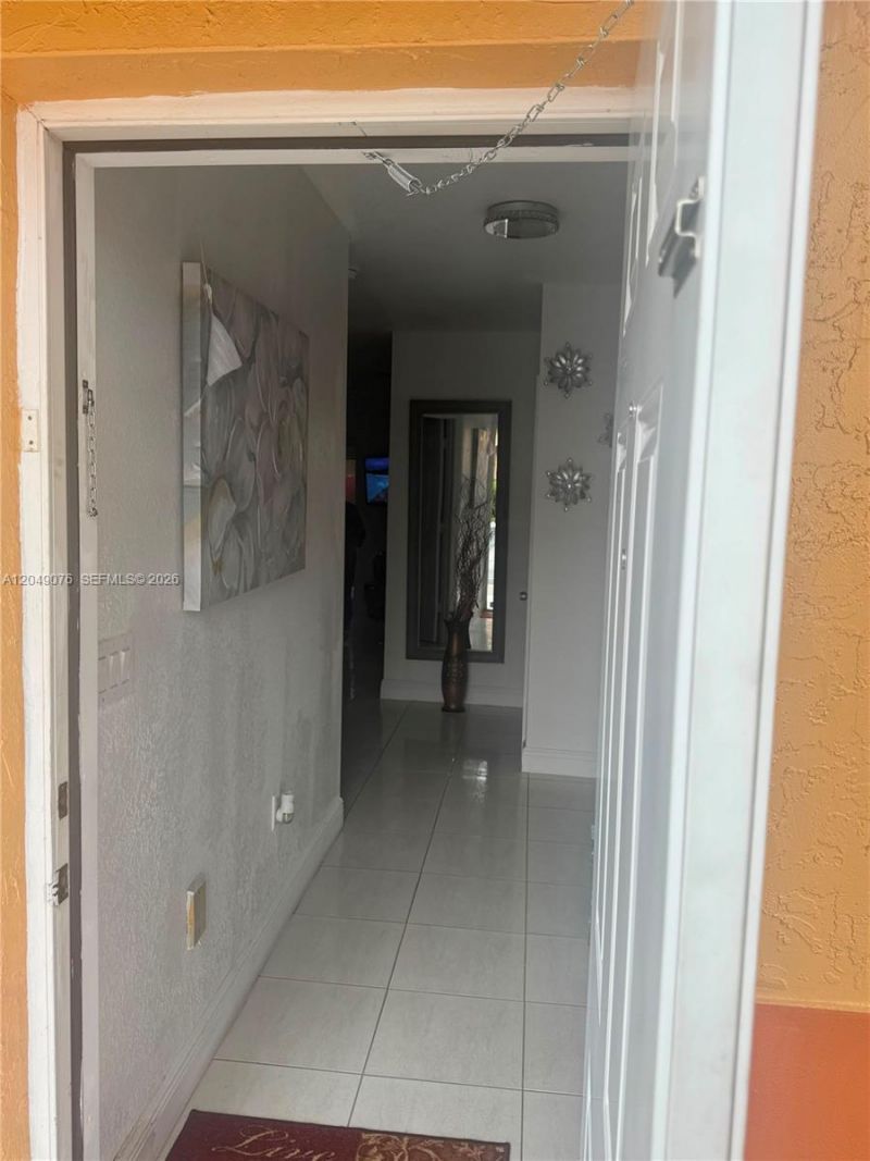 8743 NW 106th Ln , Unit 8743, Hialeah Gardens, FL 33018 Photo