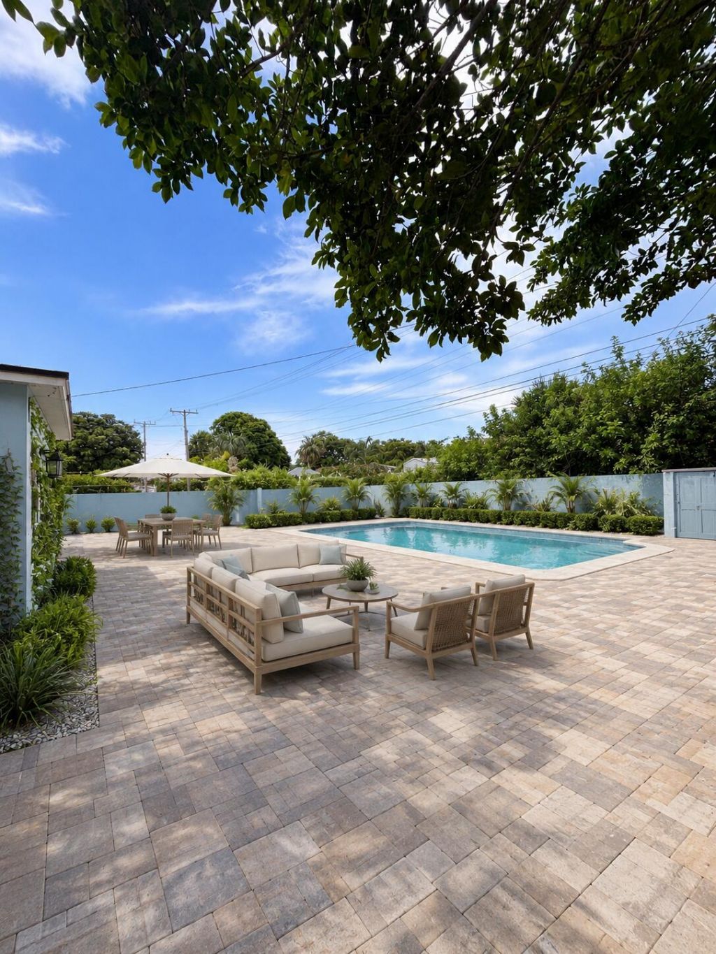 1310 Palm Beach Lakes Boulevard, West Palm Beach, FL 33401 Photo