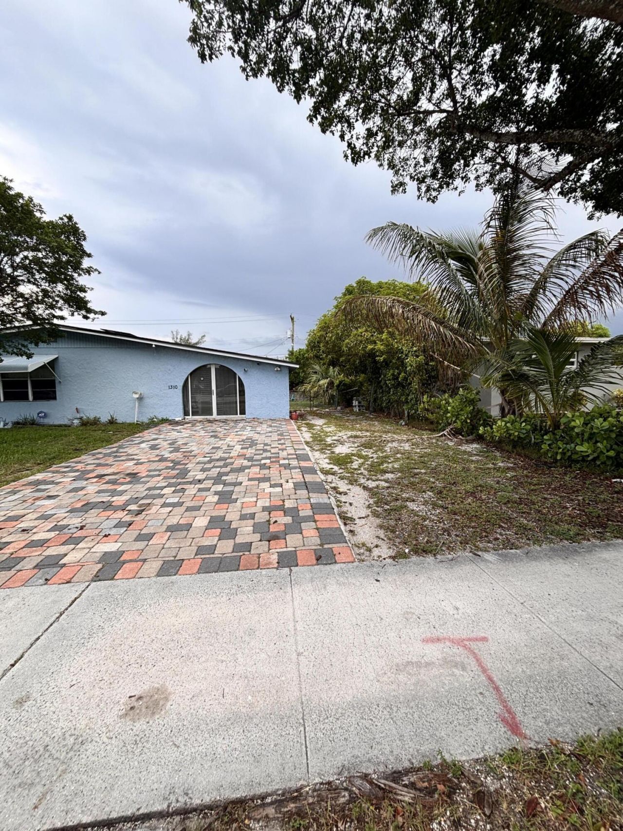 1310 Palm Beach Lakes Boulevard, West Palm Beach, FL 33401 Photo