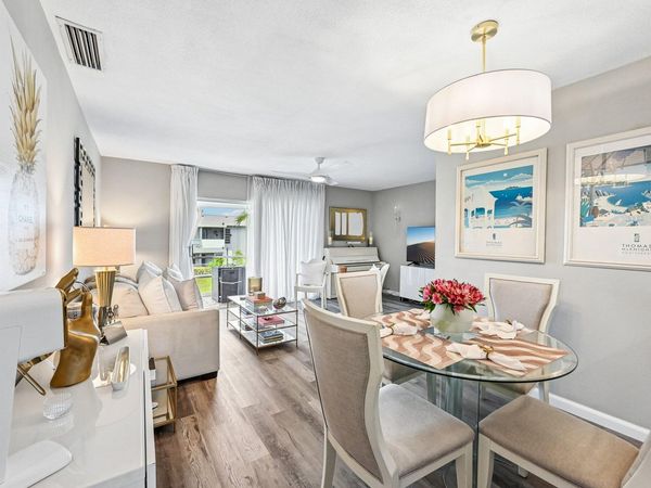 312 NE 17th Avenue, Unit 202, Boynton Beach, FL 33435