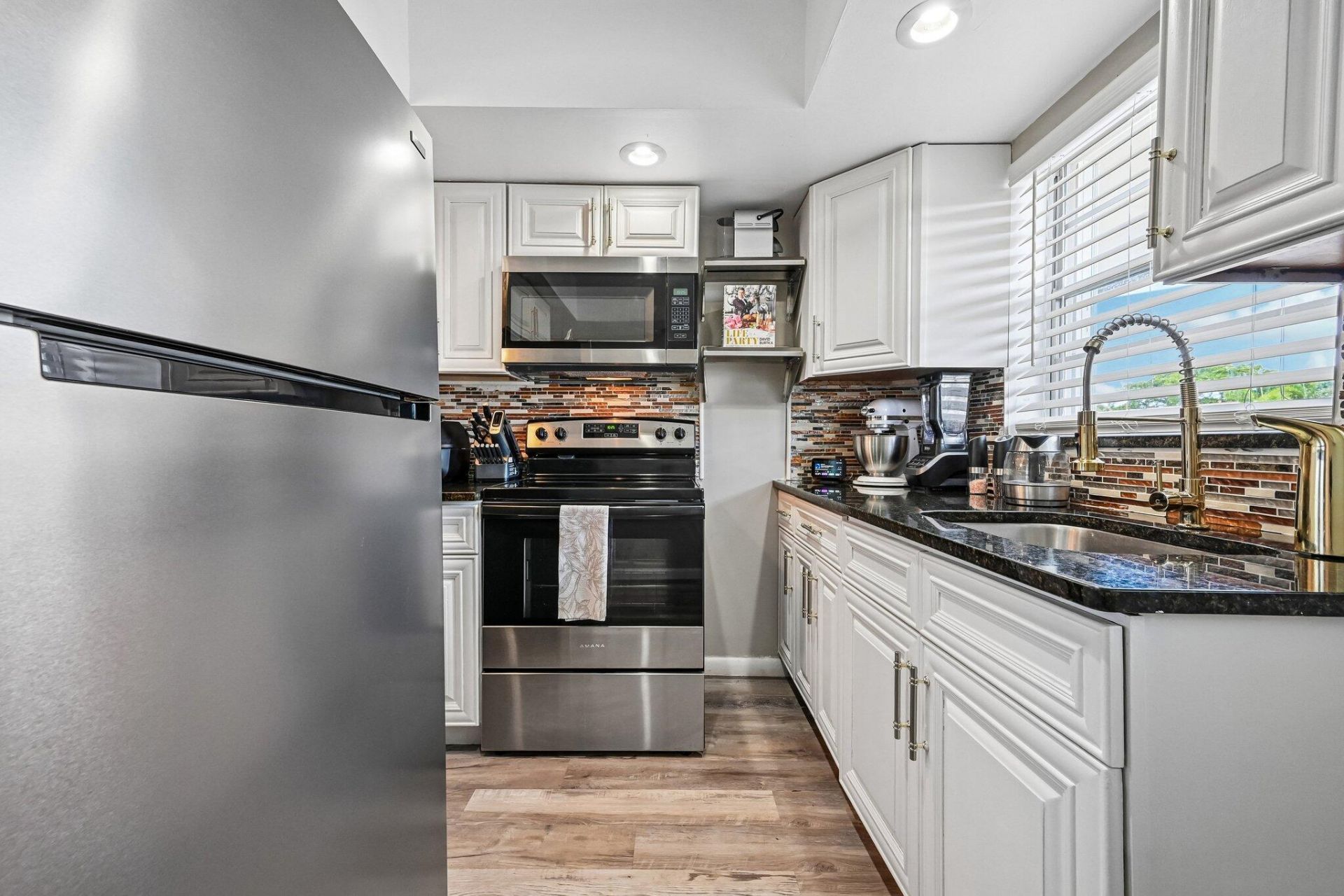 312 NE 17th Avenue, Unit 202, Boynton Beach, FL 33435 Photo