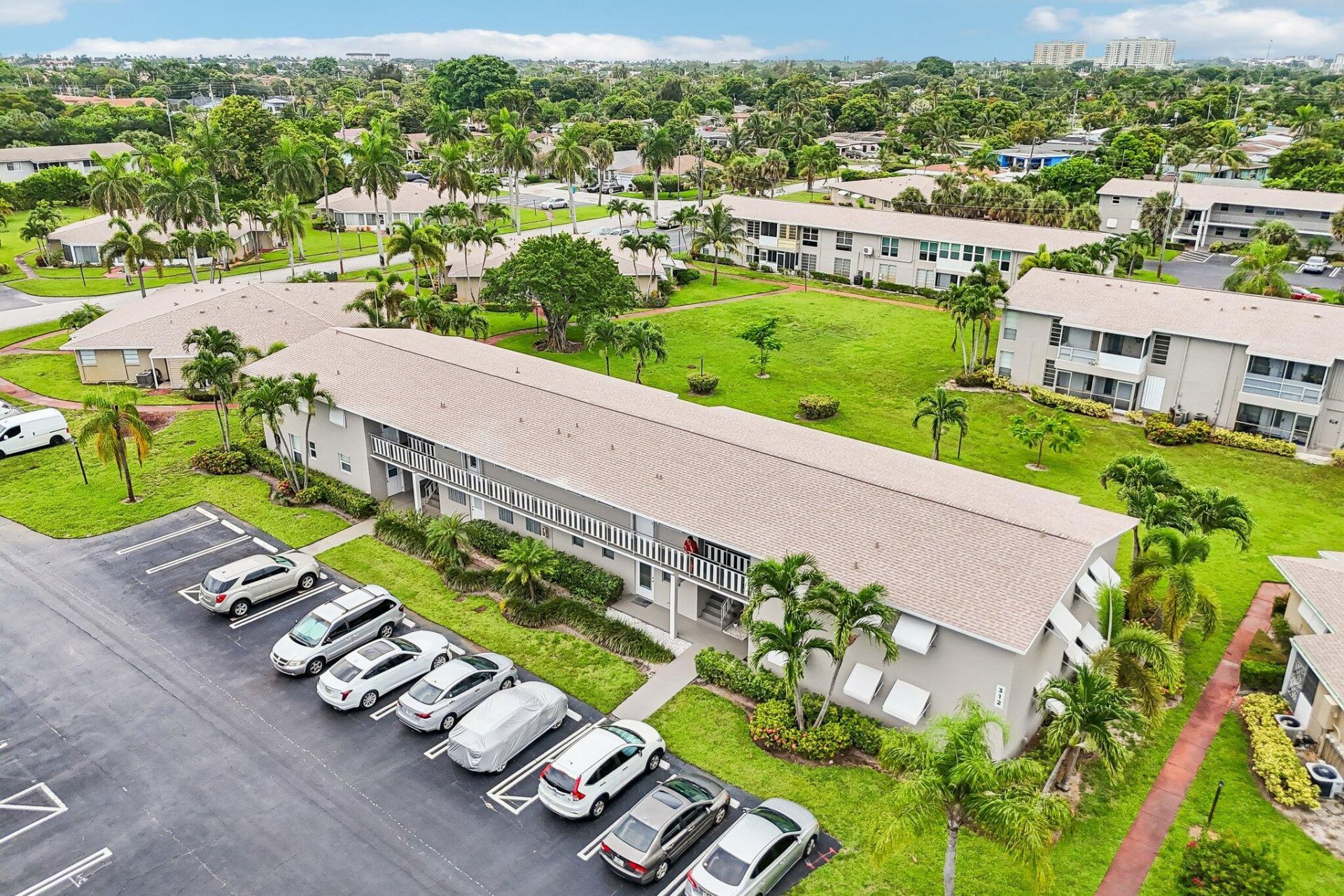 312 NE 17th Avenue, Unit 202, Boynton Beach, FL 33435 Photo