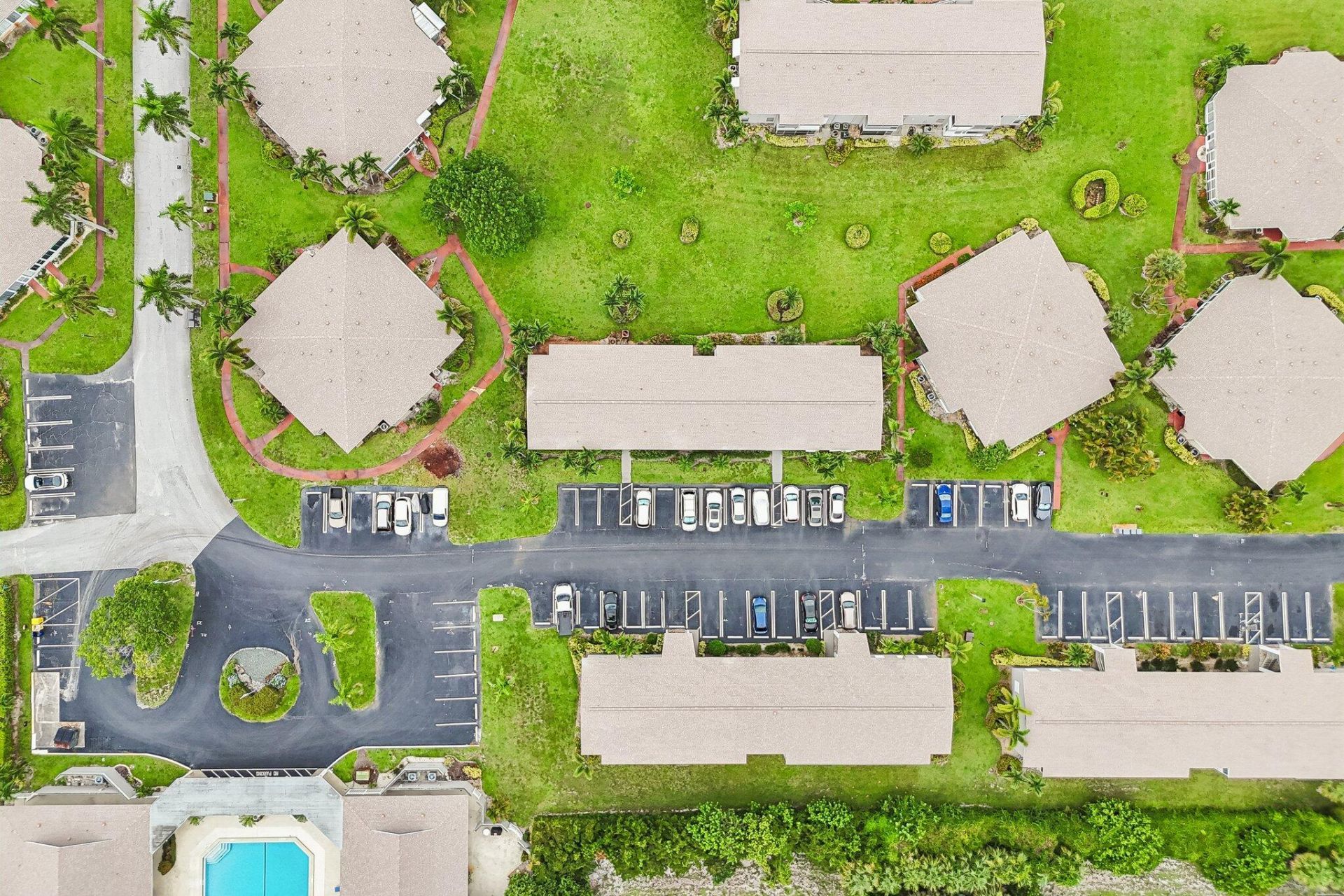 312 NE 17th Avenue, Unit 202, Boynton Beach, FL 33435 Photo