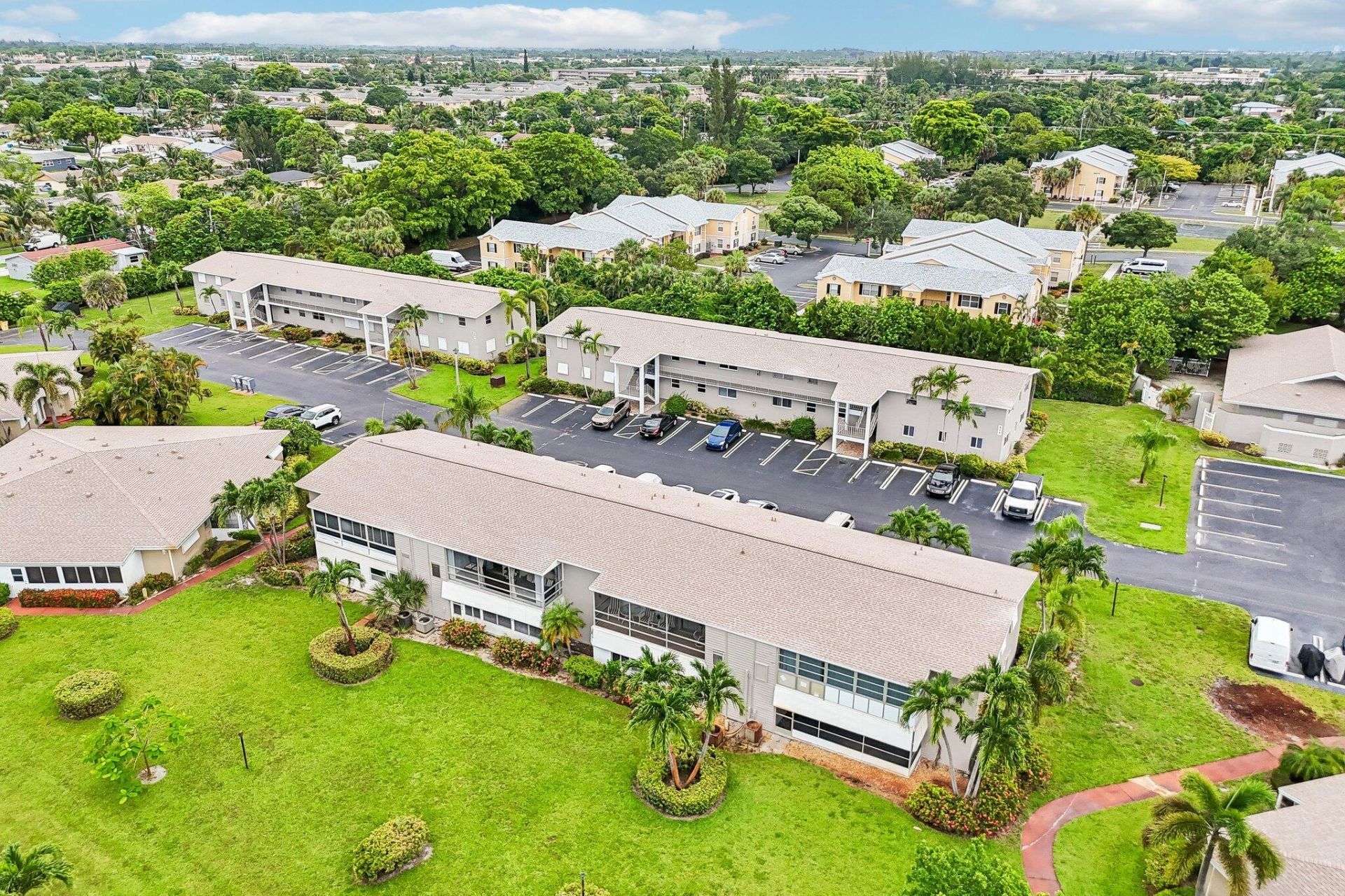 312 NE 17th Avenue, Unit 202, Boynton Beach, FL 33435 Photo